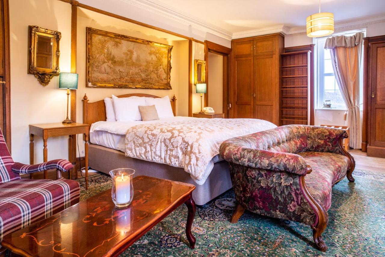 Dalmunzie Castle Hotel Spittal of Glenshee Bagian luar foto