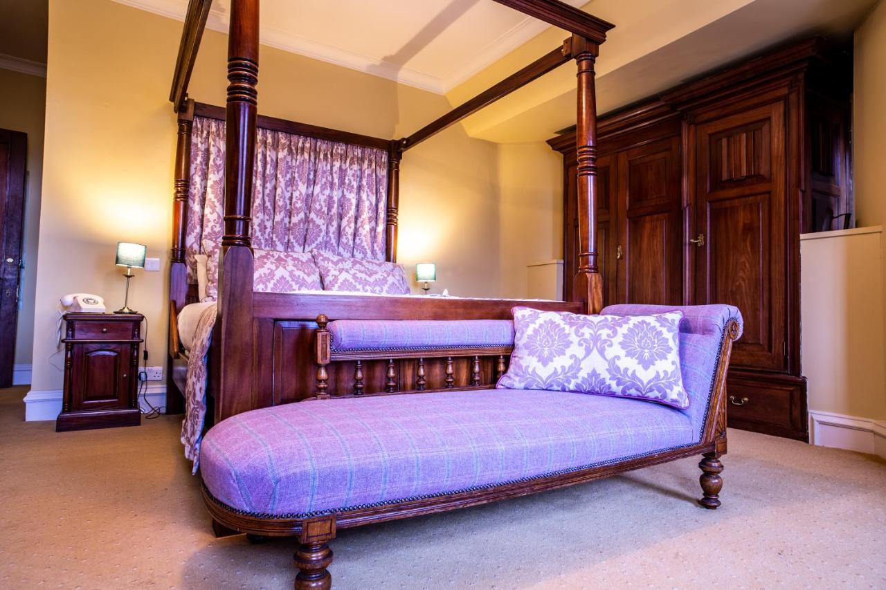 Dalmunzie Castle Hotel Spittal of Glenshee Bagian luar foto